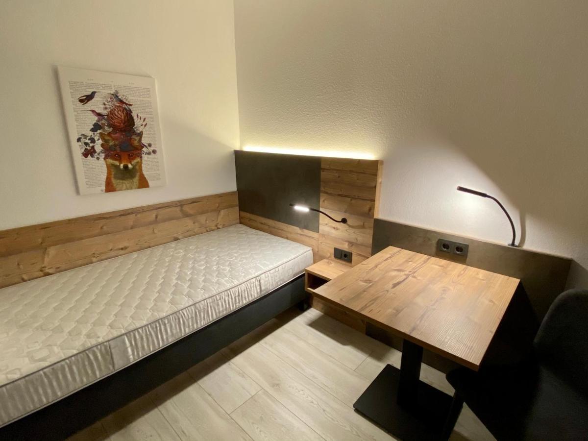 Hostel Harzer Hof 고슬라르 외부 사진